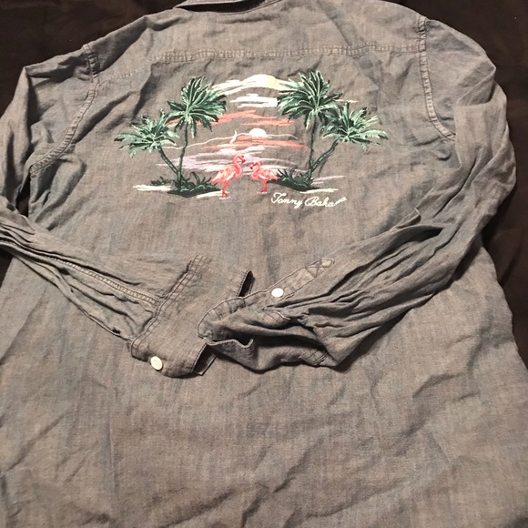 Tommy Bahama Womens Embroidered Button Down - Picture 3 of 4